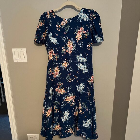 LOFT Floral Puff Sleeve Midi Dress - Picture 4 of 6
